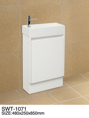 Situación de cerámica del piso del lavabo de las grandes del servicio de la cocina vanidades preparadas de antemano del cuarto de baño